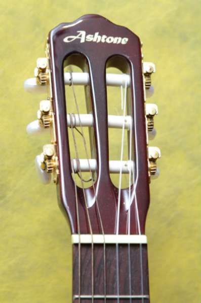 классическую гитару в Кемерове фото 4