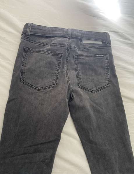 Calvin Klein в 