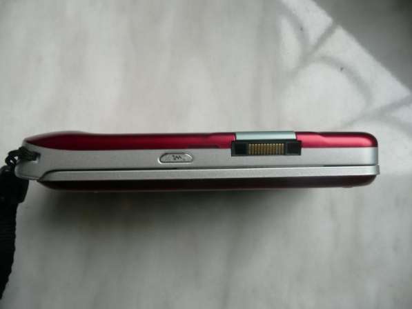 Новый Sony Ericsson W760i (оригинал) в Москве фото 9