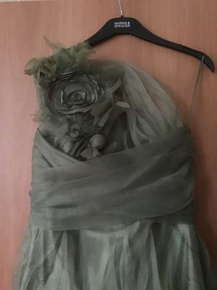 Продаю новое вечернее платье в Воронеже