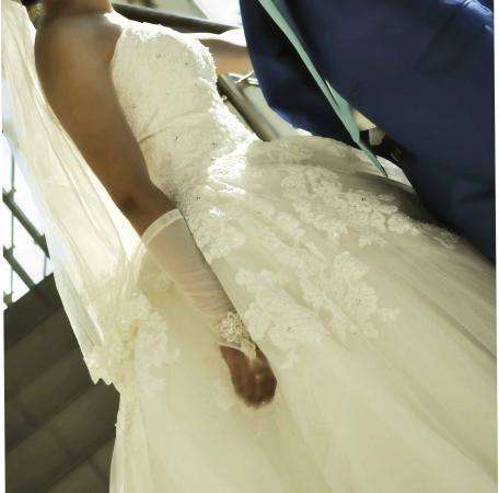 Свадебное платье -цвет айвори размер 42-44 - 70 000т в 