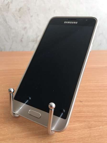 Телефон Samsung Galaxy J3 в Пятигорске фото 4