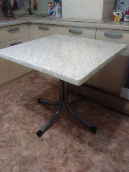 Продам кухонный стол в Пензе фото 5