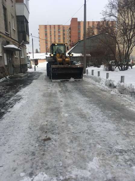 Уборка снега, вывоз снега в Екатеринбурге фото 12