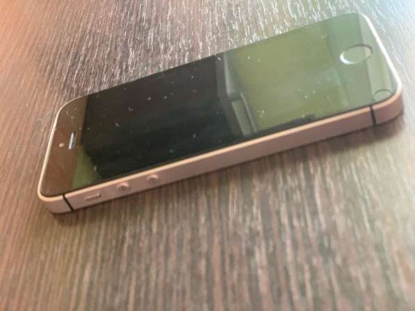 IPhone se 32gb в Омске фото 4