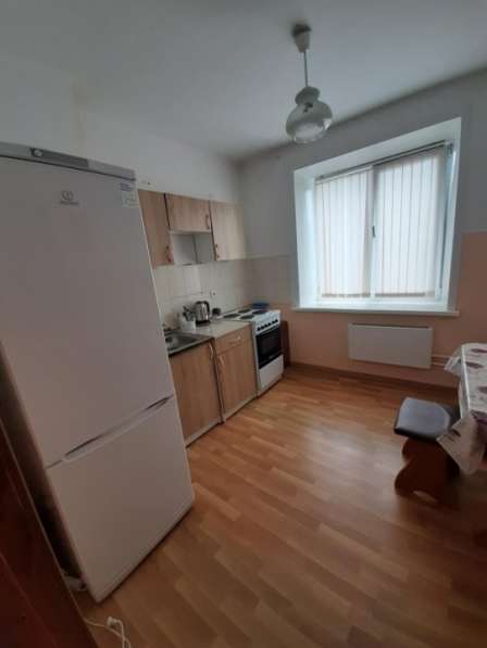 Сдается двухкомнатная квартира на длительный срок. с мебелью в Екатеринбурге фото 10