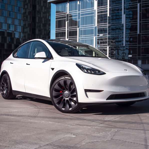 Rent a Model Y Standard Range for a day, weekly, monthly