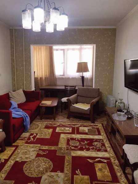 Продается 3 комнатная квартира в районе Ташрабат тел 0702976 в 