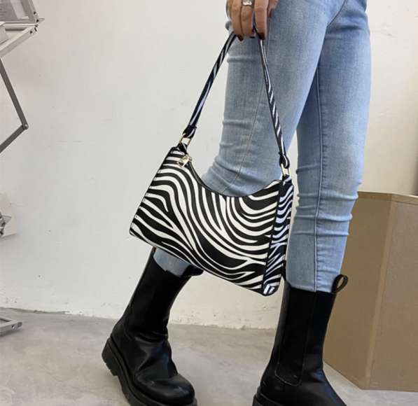Модная женская сумка с принтом зебры в Санкт-Петербурге фото 3