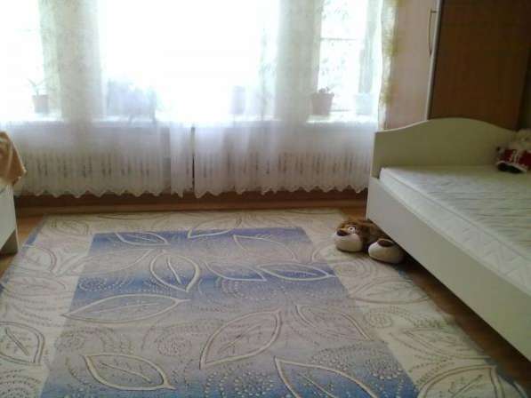 2 комнаты (27 и 15 кв.м.) в 3х комнатной квартире в Серпухове
