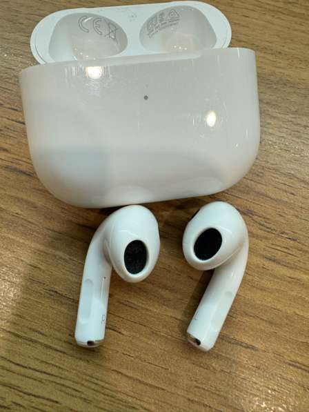 Apple AirPods 3-го поколения в Москве фото 4