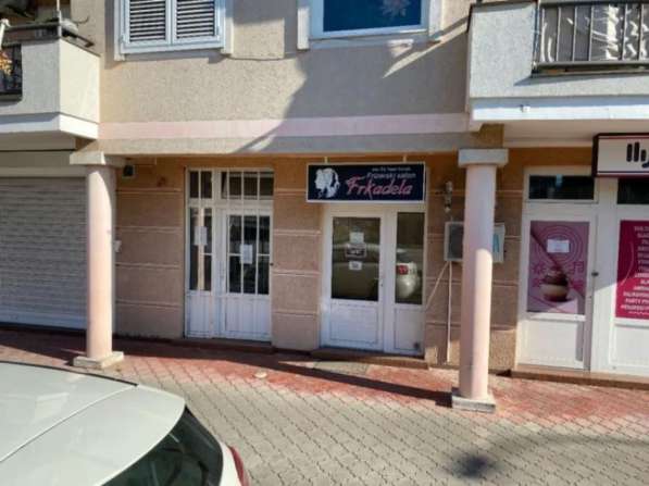 Продаётся коммерческое помещение в Тивате, 16м2