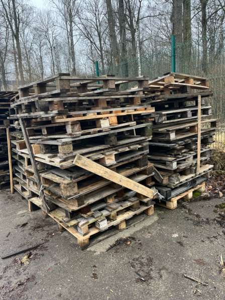 Поддоны лом. На топку. Бесплатно. Самовывоз в Обнинске