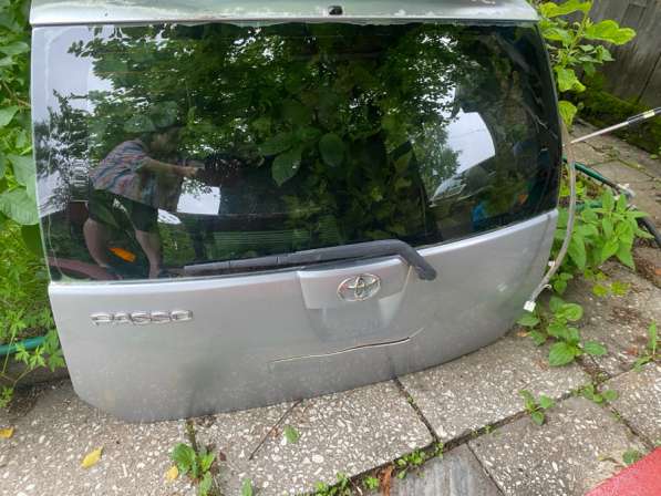 Задняя, багажная дверь TOYOTA PASSO в Усть-Илимске фото 3