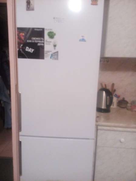Холодильник аристон