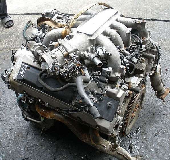 Двигатель Nissan VH41DE (JPY32)
