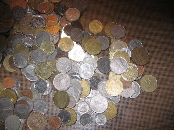 1 кг. монет из ЕВРОПЫ
