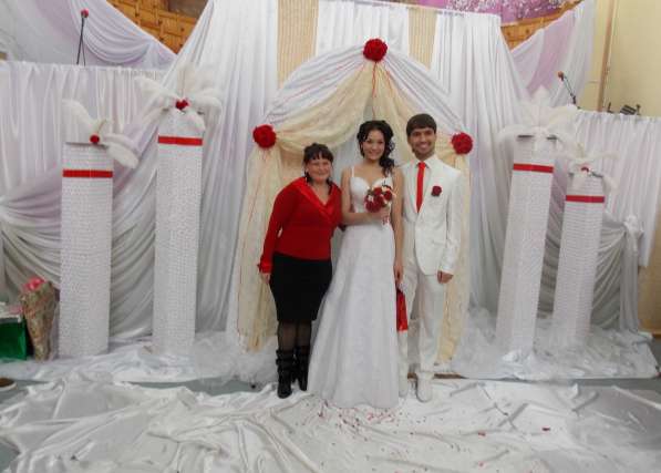 Выездная регистрация, венчание, букет невесты,фотозоны,Candy в Москве