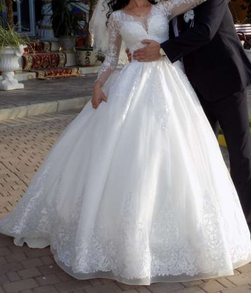 Продам свадебное платье в Джанкое фото 3