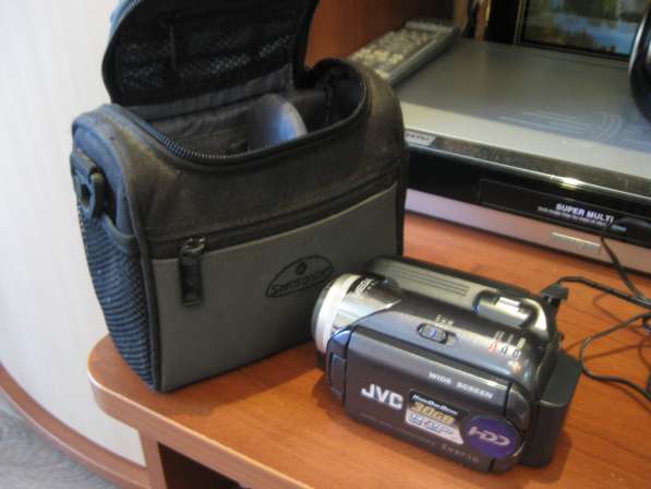 Видео камера JVC GZ-MG57E Б/У