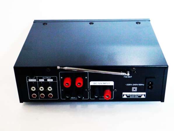 Усилитель звука UKC AV-339BT + USB + КАРАОКЕ 2 микрофона в 