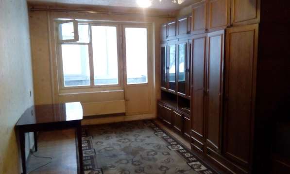 Комната в трёхкомнатной квартире в г. Гатчина, 850000 руб