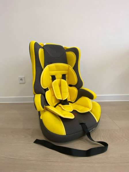 Детское автокресло