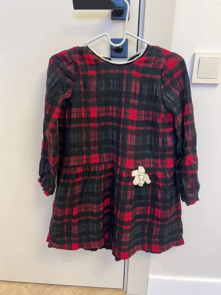 Нарядное платье (7-8 лет)