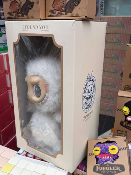 Лабубу XXXL в Москве