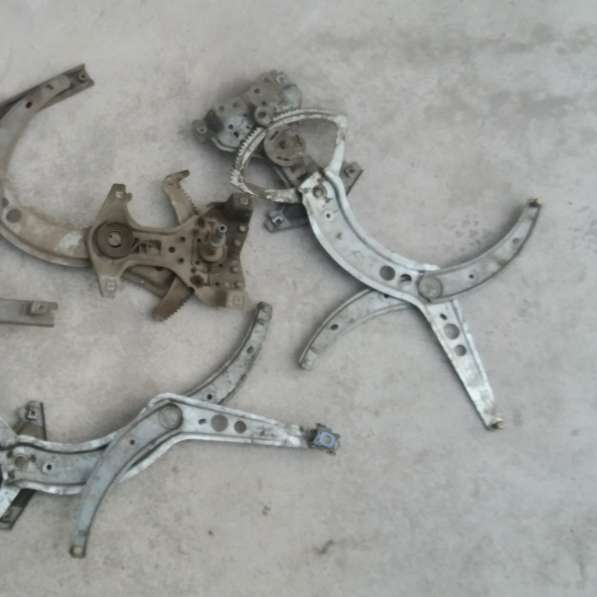 Запчасти. Фольксваген пассат В-3 в фото 16