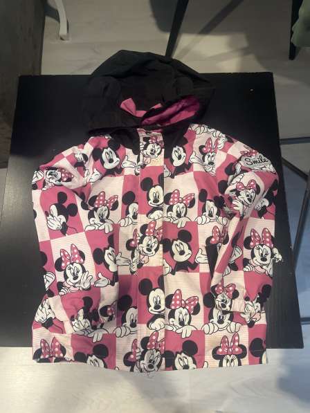 Ветровка для девочки