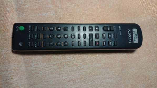 Пульт SONY RM-D10E