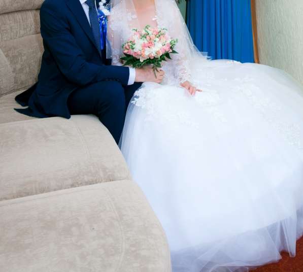 Продам свадебное платье в Великом Новгороде фото 5