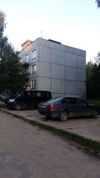 Продаю трёхкомнатную квартиру под Минском в 