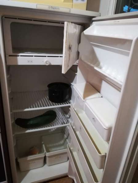 Продам холодильник в Барнауле фото 3