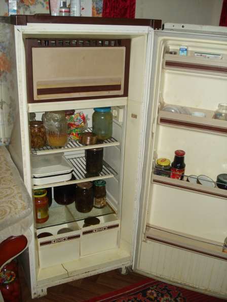 Продам б/у холодильник в рабочем состянии