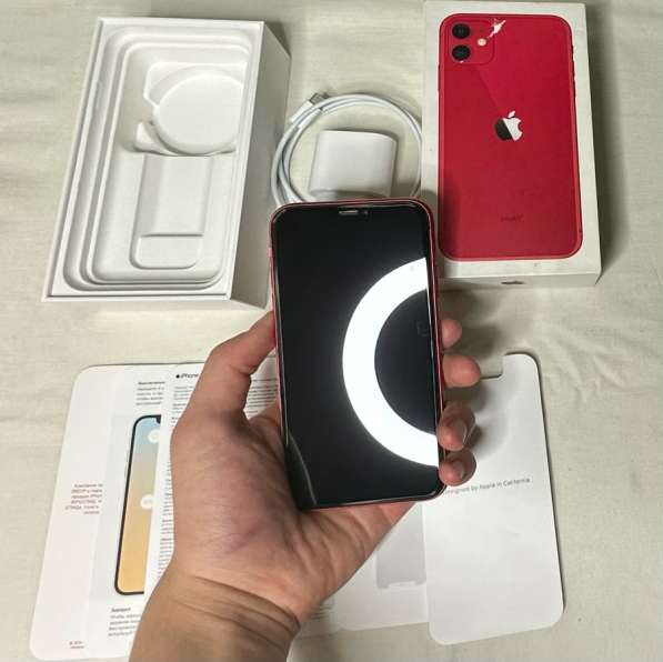 IPhone 11 Pruduct Red (81%)