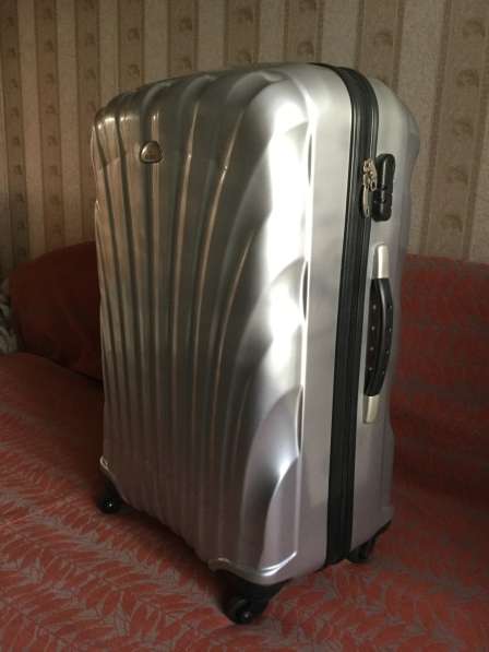 Новый вместительный чемодан в Ижевске фото 7