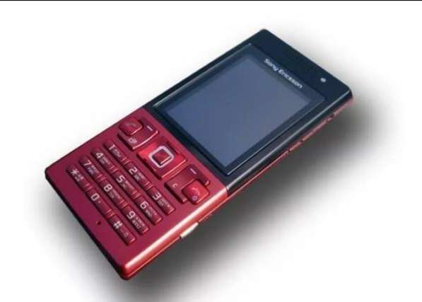 Новый Sony Ericsson T700i (оригинал, комплект)