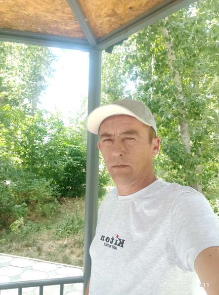 Виталий Харичкин, 40 лет, хочет познакомиться
