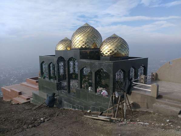 Изготовление памятников любой сложности на заказ в фото 8