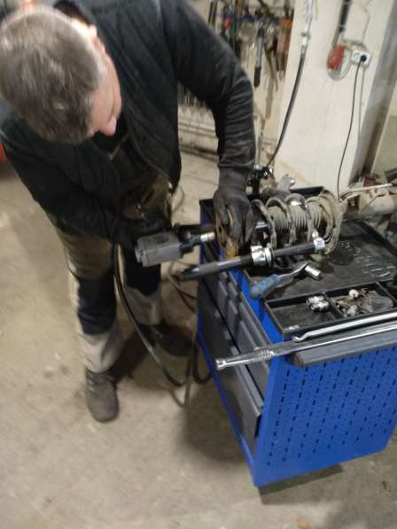 Шиномонтаж, автосервис весь комплекс в Санкт-Петербурге