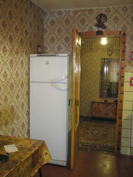 Продаю 2-х комнатную квартиру, Череповец, Краснодонцев, 57 в Череповце фото 3