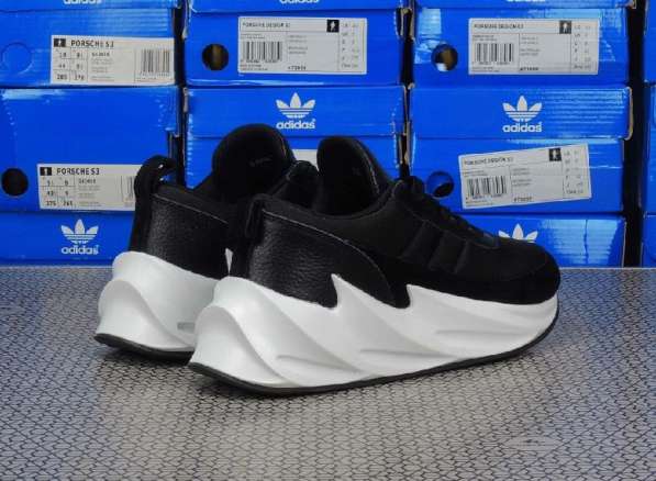 Кроссовки Adidas Sharks black white
