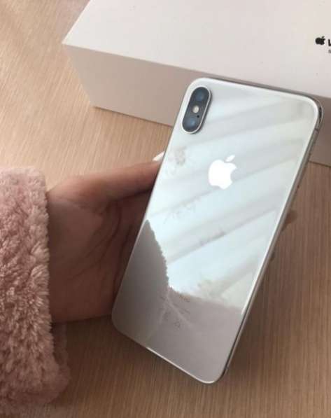 Отдам даром iPhone X в Санкт-Петербурге