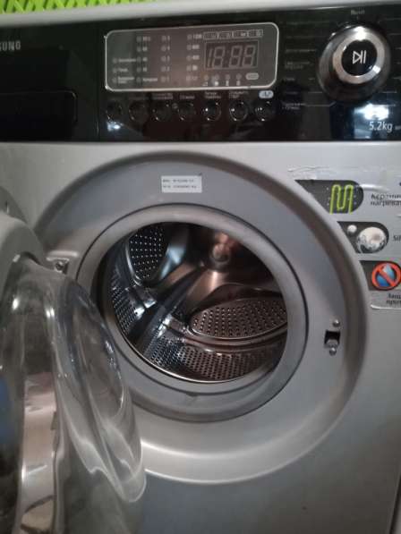Продам стиральную машинку б/у в Хабаровске