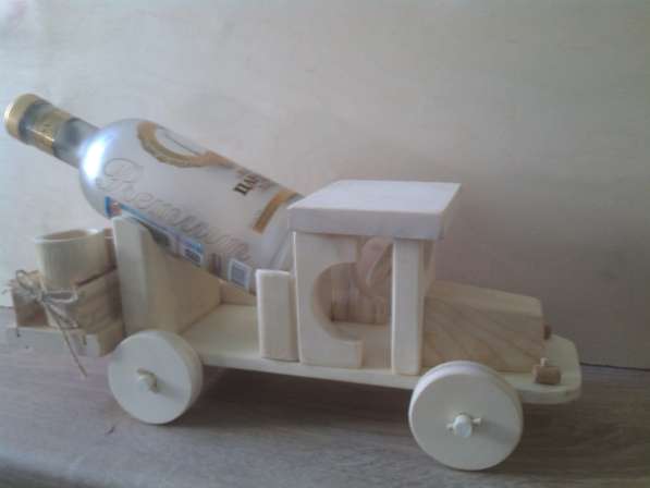 Подарок деревянная машинка в Санкт-Петербурге фото 3