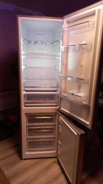 Холодильник Холодильник Thomson BFC30EN01