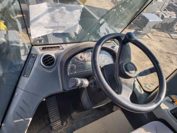 Фронтальный погрузчик XCMG ZL60GV (XC968) в Краснокамске фото 20