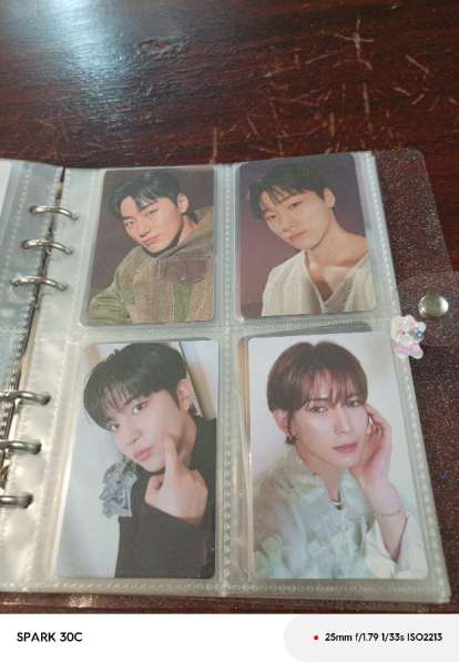 Официальные карты K-pop в Москве фото 5